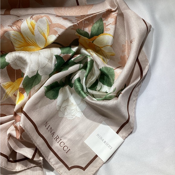 Nina Ricci Scarf🦃$3 Pick1!! - Picture 4 of 6